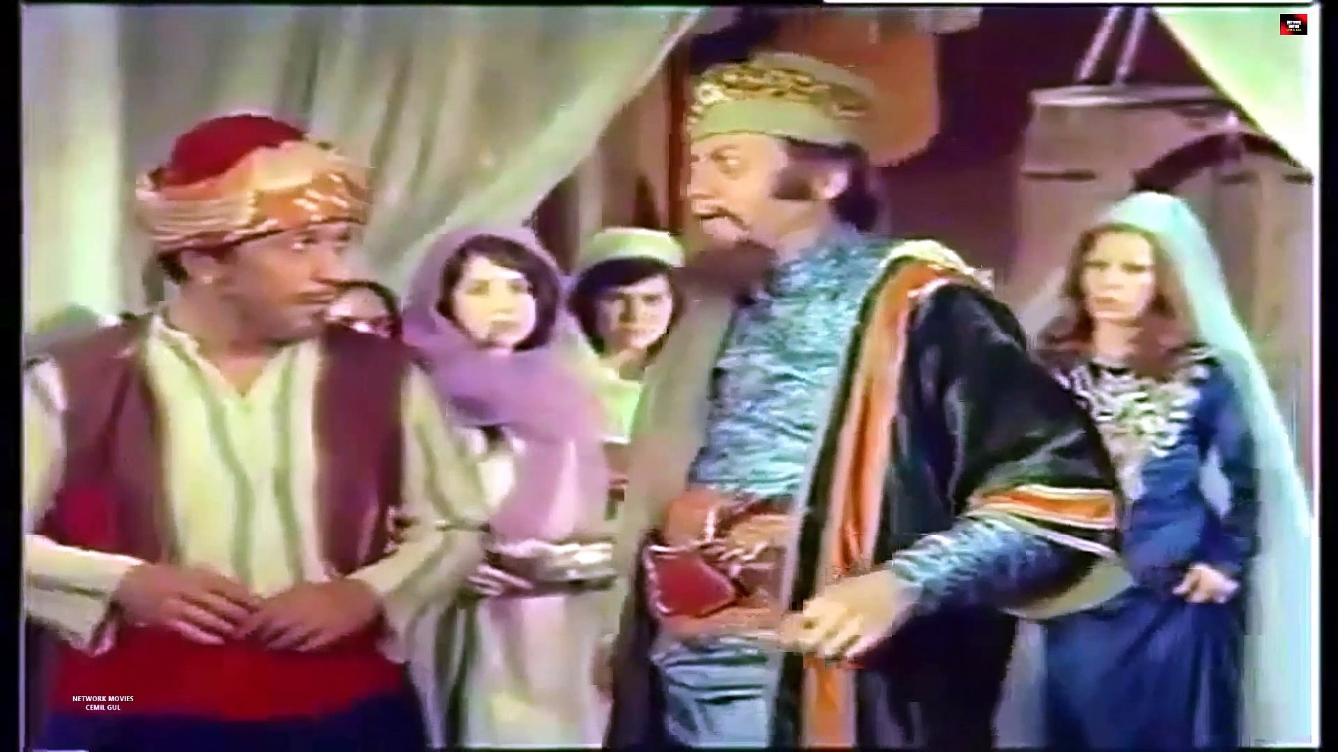 Ali Baba ve Kırk Haramiler (1971) (Sadri Alışık - Feri Cansel) -  Dailymotion Video