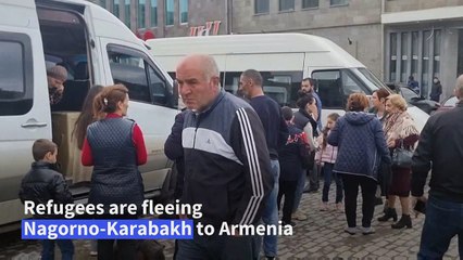 Refugees from Nagorno-Karabakh arrive in Armenian border city
