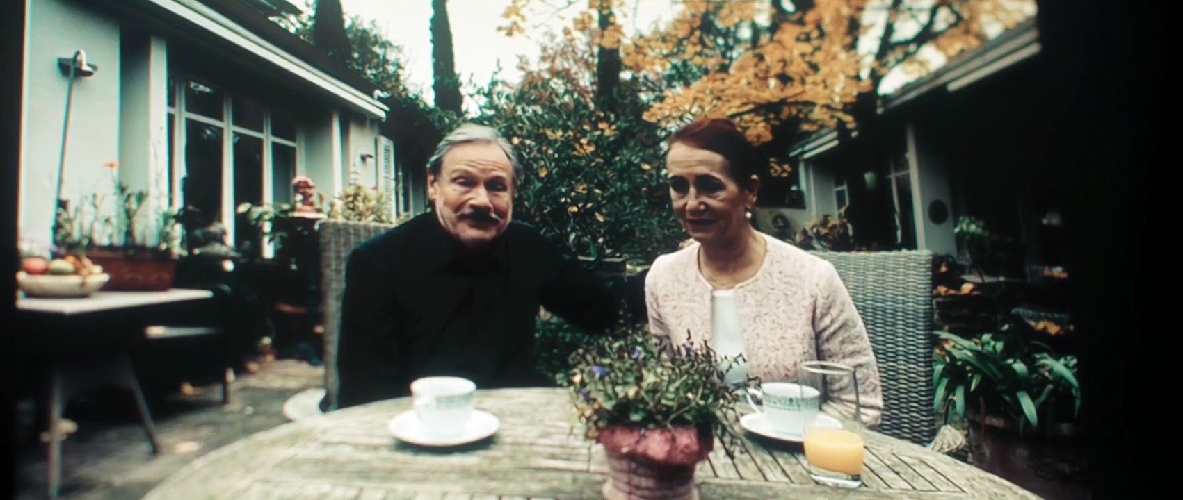 Kommt ein Vogel geflogen Trailer DF