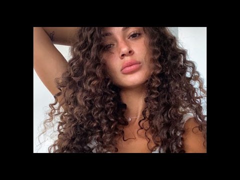 Adil Rami recalé par Alix ? Elle dévoile des messages privés : Retourne jouer à la balle