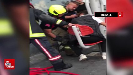 Bursa'da başını spor aletine sıkıştıran genci itfaiye kurtardı