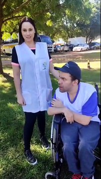 Apae de Umuarama pede ajuda para adquirir cadeira de rodas para aluno com paralisia