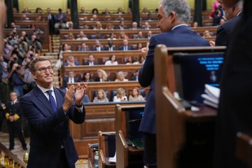 Feijóo trolea a Yolanda Díaz por su chaladura: "No sé si todos los de Sumar caben o no en un cohete"