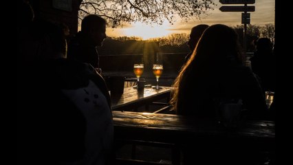 VIDEO: Contre l’alcool, une prévention « stigmatisante » pour les jeunes