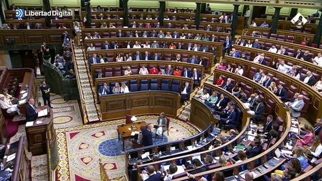 Feijóo defiende a la diputada de Vox atacada por Baldoví