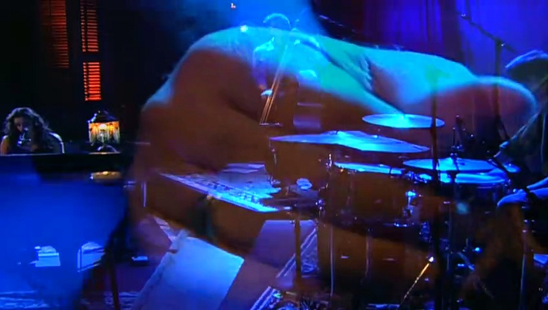 ⁣NORAH JONES — Seven Years – (L. Alexander) ● 【from NORAH JONES: Live In New Orleans】 •August 24, 200