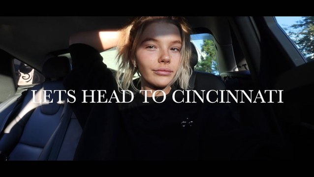 Ellie Thumann’s BTS Look at ‘Be You Women’s Empowerment Series’ in Cincinnati