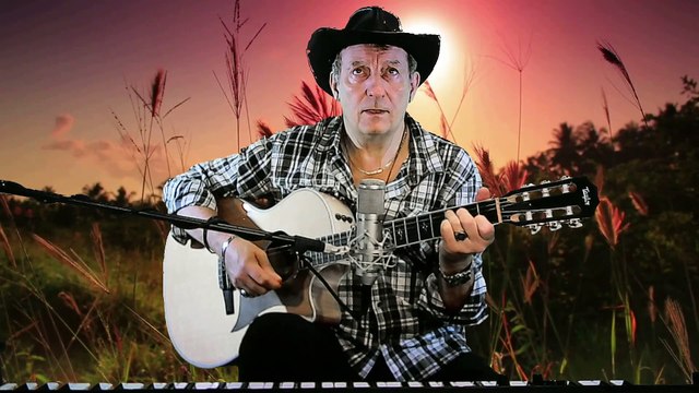 MISTRAL GAGNANT (Renaud) Chant Guitare acoustique Impro création by Dadymilles