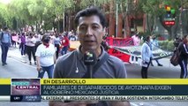 En México familiares de los 43 estudiantes desaparecidos exigen justicia