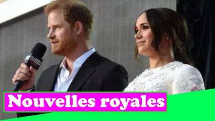 Meghan Markle et le prince Harry se tiennent la main alors qu'ils montent sur scène lors d'un concer