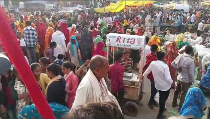 डोले में निकले भगवान, जल में किया विहार