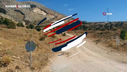 Yer Gümüşhane: Bir anda vatandaşların önüne çıktılar, gören telefona sarıldı!