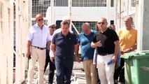Le maire de Konak, Abdül Batur, a promis aux athlètes de Konak un terrain de football