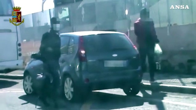 Organizzazione viaggi migranti, ordinanza per 25 stranieri