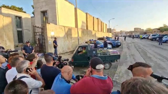 Messina Denaro, salma al cimitero di Castelvetrano: completata la sepoltura