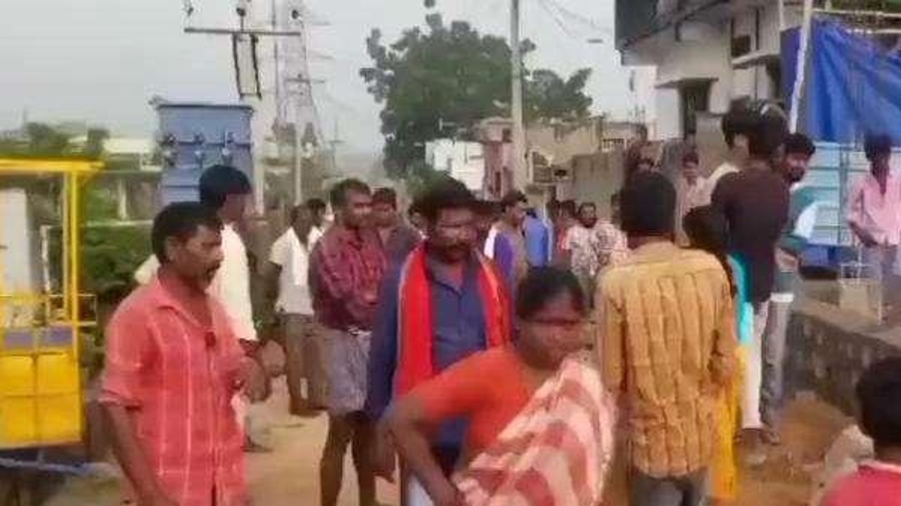 నిర్మల్: నిమజ్జనంలో అపశృతి.. ముగ్గురు పిల్లలకు విద్యుత్ షాక్