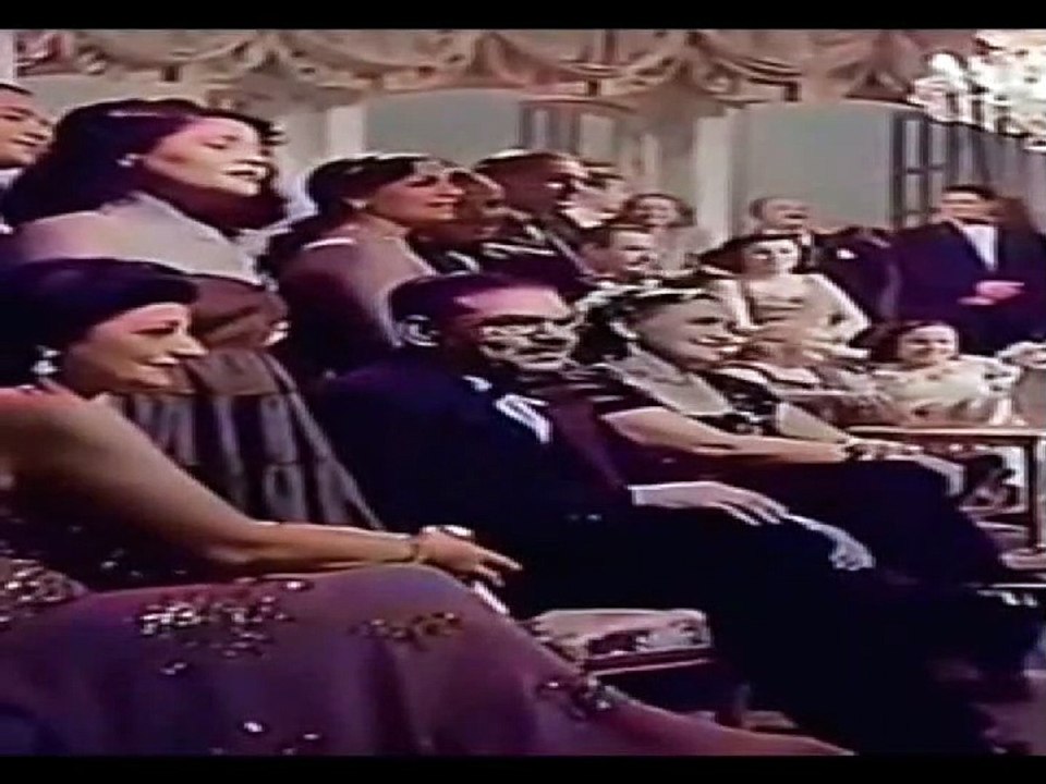 يا ملكه القلب وماتقولشي لحد وانا وانت وبتامر علي الراس والعين مقاطع  فريدالاطرش بواسطه سوزان مصطفي