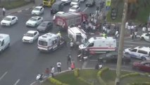Vatan Caddesi'nde ambulans kazası: Yaralılar var