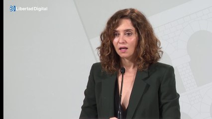 Ayuso retrata a Sánchez: El PP "tiene un líder" y el PSOE tiene "a un rehén"