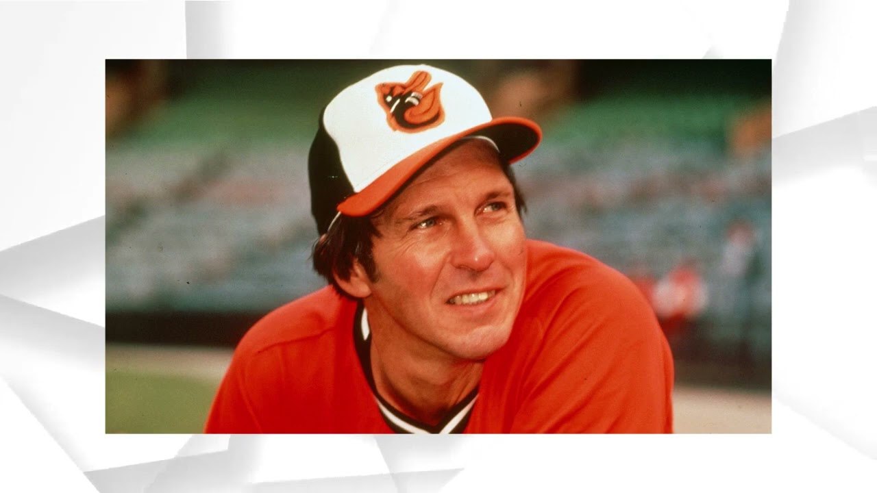 Hall of Fame Orioles Third Baseman Brooks Robin...