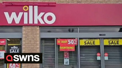 Wilko workers say their final goodbyes with dance performed to tune of "So Long, Farewell"