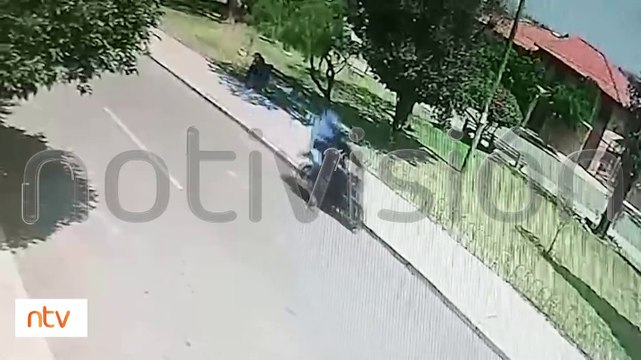 No te hagas matar , dijeron 'motoladrones' a su víctima al momento de robarle