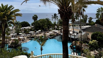 Conocemos el Gran Hotel Bahía del Duque de la mano de su Directora General Cristina de Juan