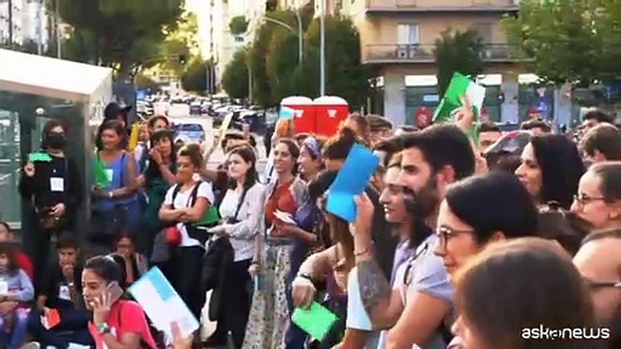 Roma, un gioco di ruolo teatrale tra Gondry, Gilliam e Jason Segel