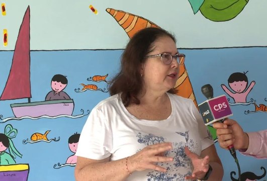 Ya causa impacto el mural “Raíces” de Marcela Lepe en el lobby hotel Las Palmas