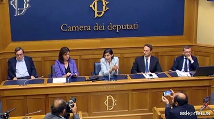 Migranti, Schlein: governo ? solo chiacchiere e distintivo