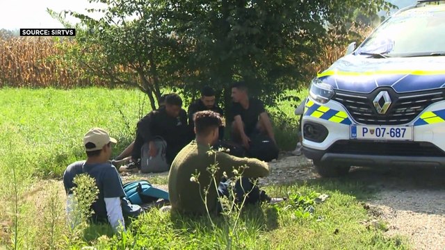 شاهد: سلوفينيا تشدد الرقابة على حدودها مع كرواتيا لصد الهجرة غير النظامية