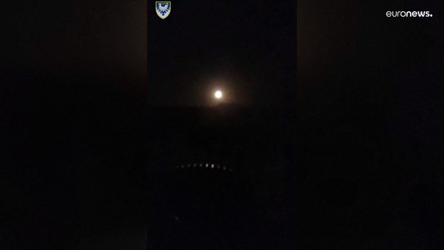شاهد: مدفع ألماني مضاد للطائرات يسقط طائرة مسيرة روسية