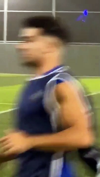 Le fils de Cristiano Ronaldo s'entraine en tenue du PSG