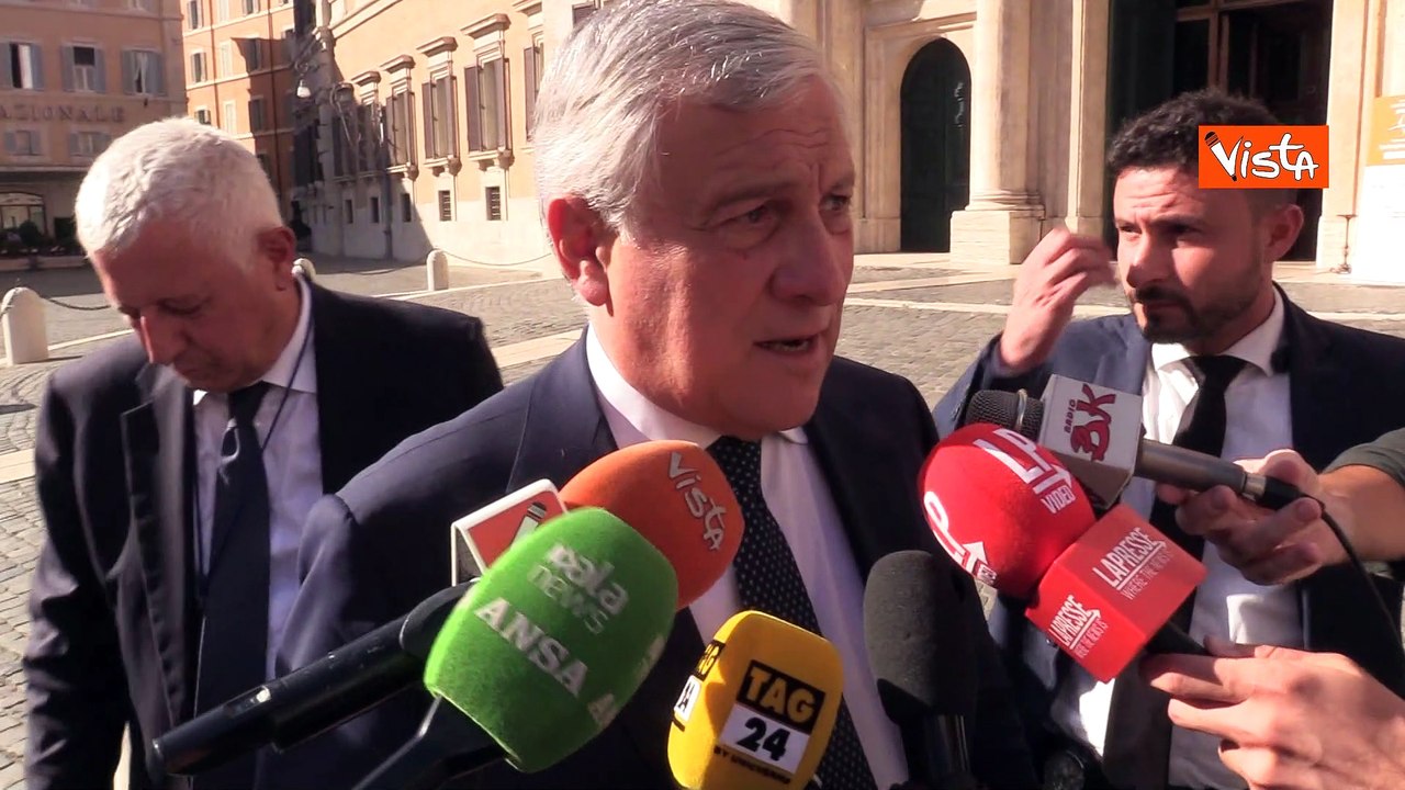 Migranti, Tajani: "Lodevole se tedeschi avessero finanziato Ong per portarli in Germania, non cos?"