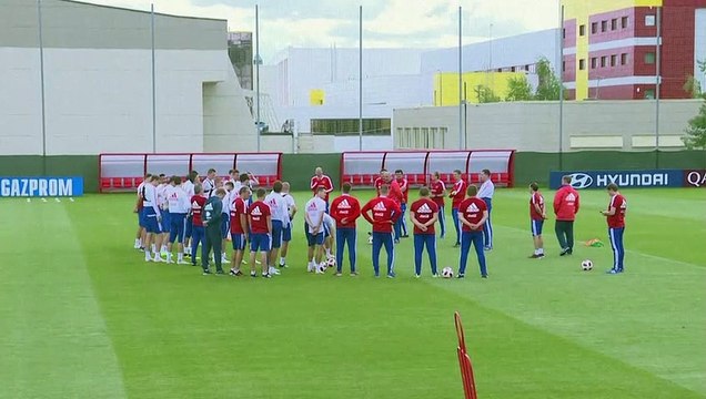 Ucrânia vai boicotar competições que permitirem retorno de equipes russas