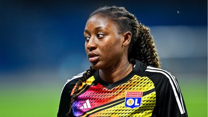 Voici - Kadidiatou Diani : la joueuse de l'Olympique Lyonnais porte plainte pour agression sexuelle contre son ancien entraîneur