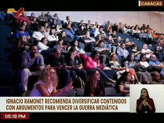 Foro de Comunicación concientiza sobre nuevas formas de informar en Revolución