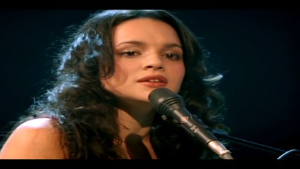 NORAH JONES — Don't Miss You At All | Norah Jones And The Handsome Band ☆ Live In 2004