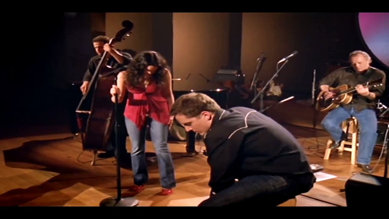 NORAH JONES — Don't Know Why | Norah Jones And The Handsome Band ☆ Live In 2004