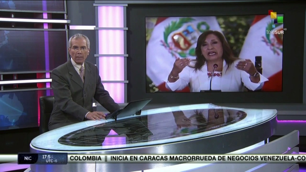 Perú: Presidenta designada, Dina Boluarte, asistió a la Fiscalía, donde se negó a responder preguntas