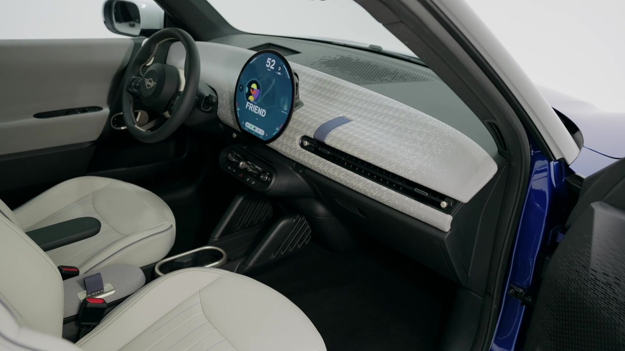 Der vollelektrische MINI Cooper - Das Interieur - Minimalistisch, digital, immersiv & warm