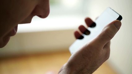 Bu tuzağa dikkat: Murat Ağırel, özellikle yaşlıları hedef alan dolandırıcıların ses kaydını yayımladı