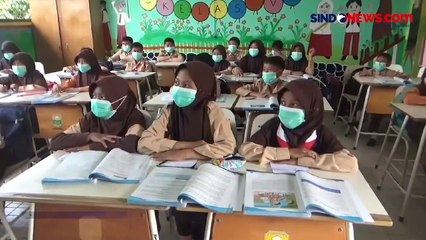 Jambi Diselimuti Kabut Asap, Sekolah Siapkan Masker untuk Siswa