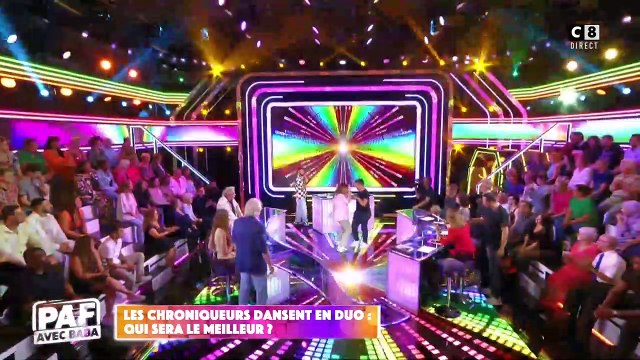 Valérie Benaïm réagit sur X, après avoir pris une main aux fesses d'Alex Goude hier soir en direct dans TPMP : Le geste était déplacé. On s'est expliqué. Dont acte