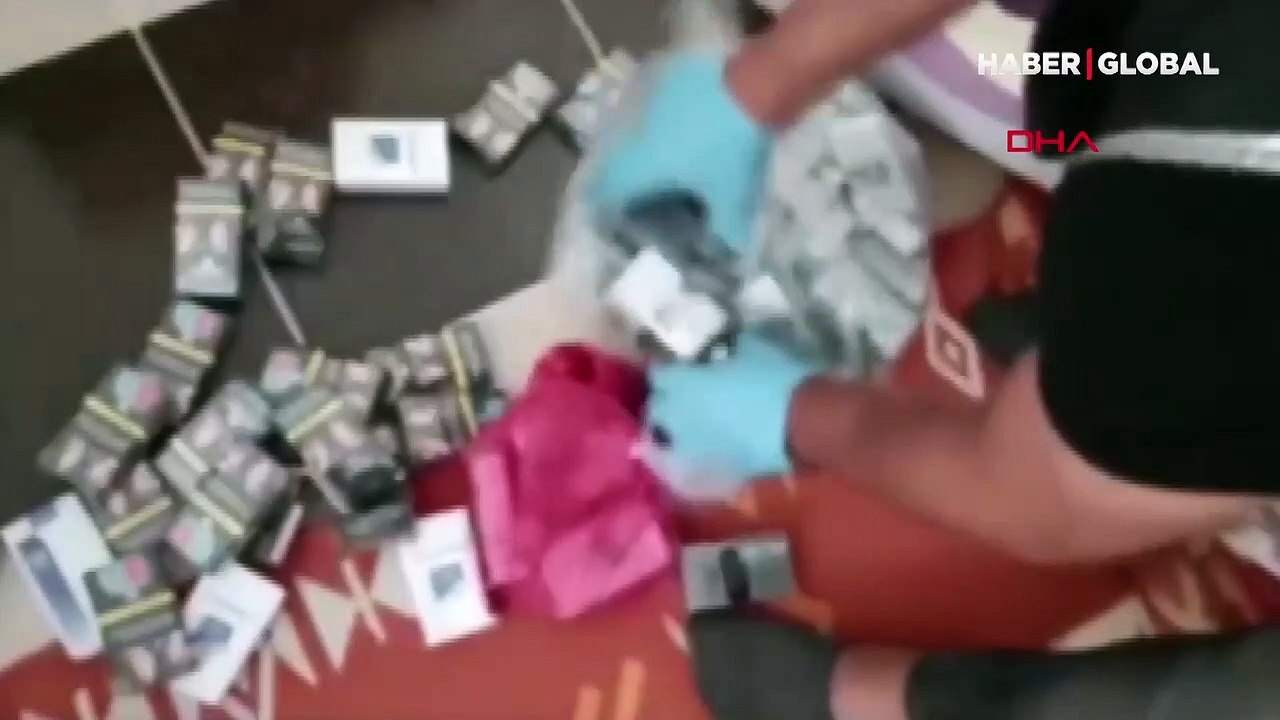 Türkiye genelinde 'Sis' operasyonu! Bakan Yerlikaya açıkladı: Yüzlerce gözaltı var