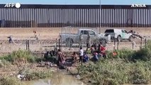 Migranti al confine Messico-Usa, il varco impossibile di Ciudad Juarez