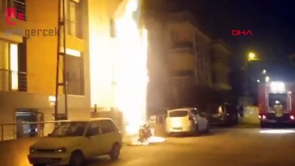 Doğalgaz kutusu alev aldı... Mahalleli korku dolu anlar yaşadı