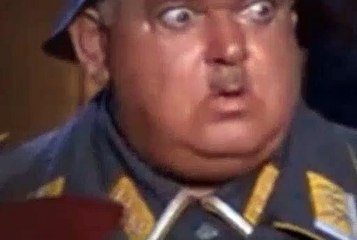 Hogan's Heros S02E04 Operation Briefcase