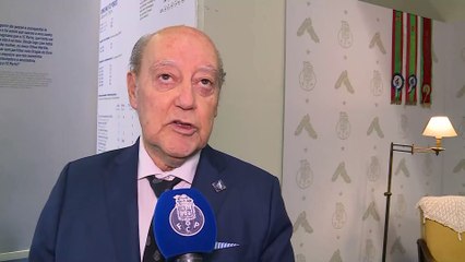Pinto da Costa sobre exposição de Fernando Gomes