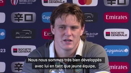 Australie - Hooper : "Jones prend parfois les coups à notre place"